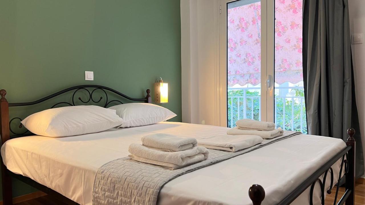 Athenian Vintage Style 2 Bdr Apartment Buitenkant foto